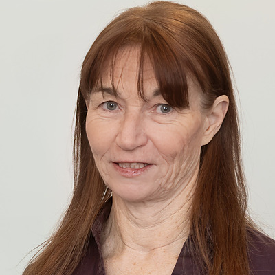 Caroline Jones